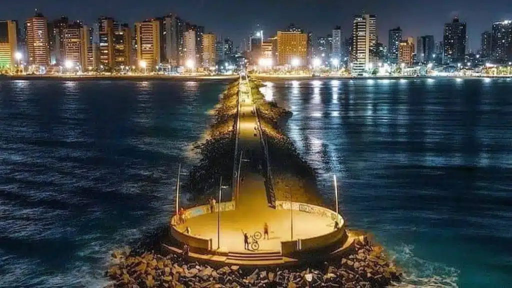 Espigão da Praia de Iracema